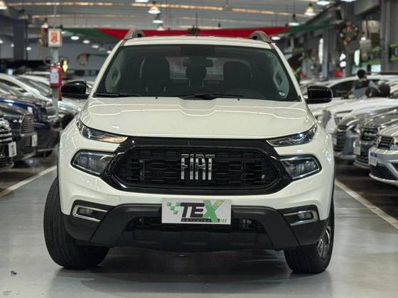 FIAT TORO 1.3 TURBO 270 FLEX FREEDOM AT6 FIAT TORO 1.3 TURBO 270 FLEX FREEDOM AT6